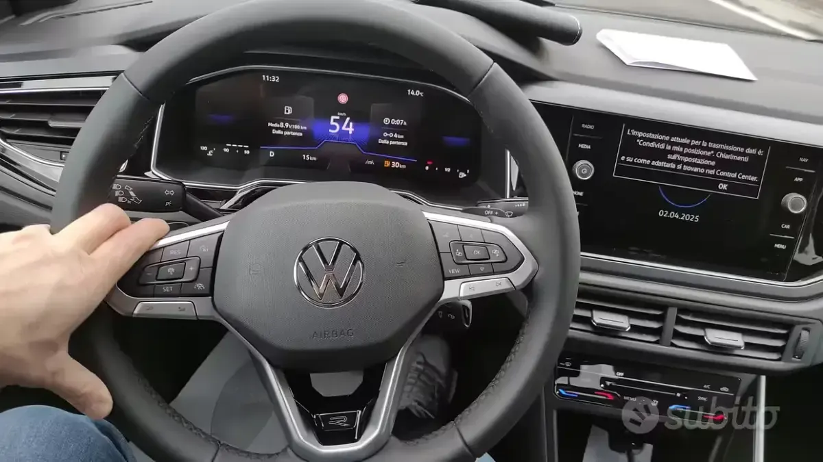 Usata VW Polo R-line Plus 115 CV (84 kW) 2025 Bianco Utilitaria