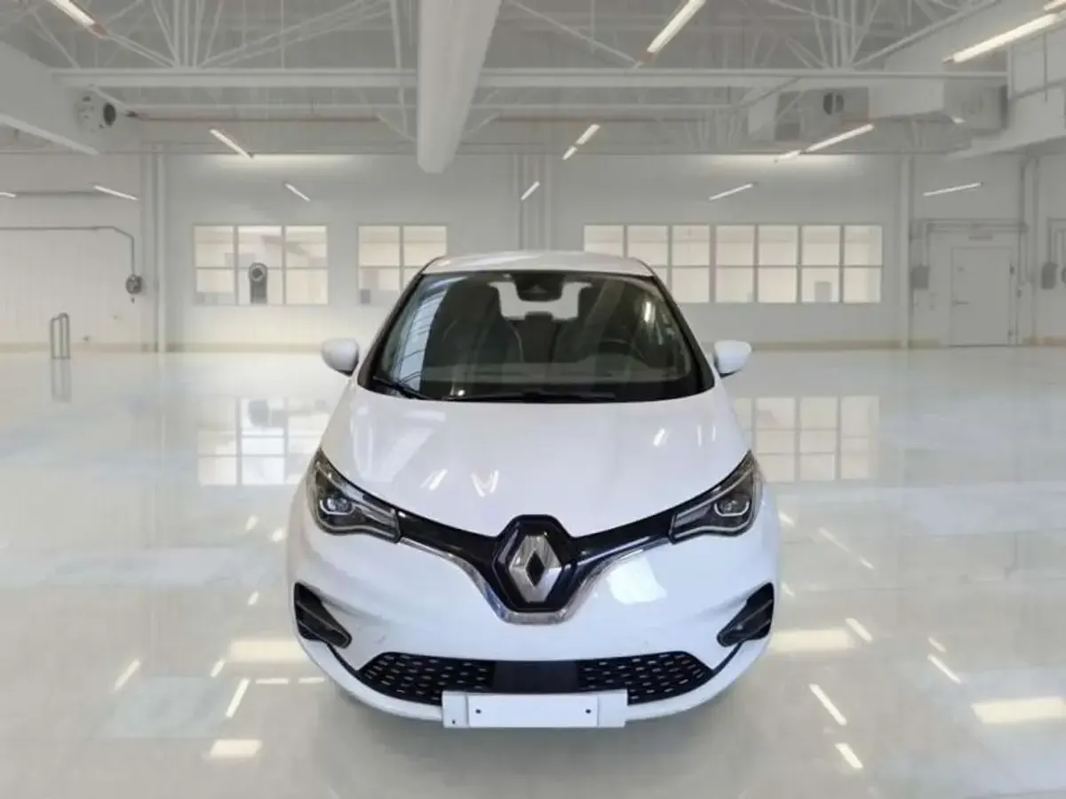 Usata Renault Zoe Zen 50 kW (69 CV) 2020 Bianco Utilitaria