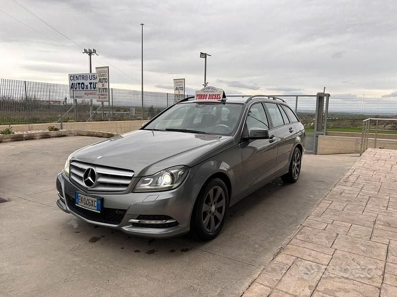 Usata Mercedes C220 Elegance 169 CV (124 kW) 2012 Grigio Station wagon