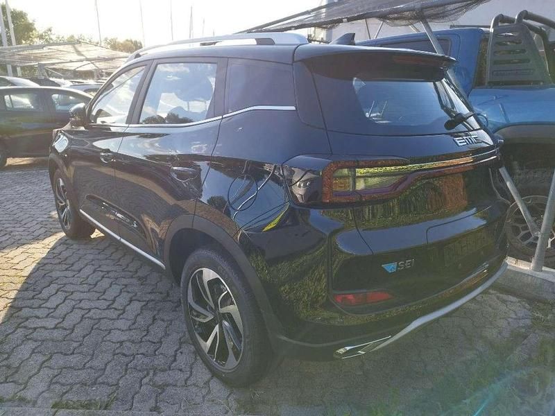 Nuova EMC SEI 113 CV (83 kW) 2026 Nero SUV