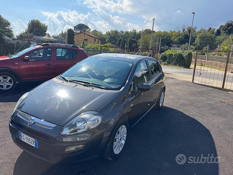 Usata Fiat Punto Evo S 95 CV (69 kW) 2011 Grigio Utilitaria