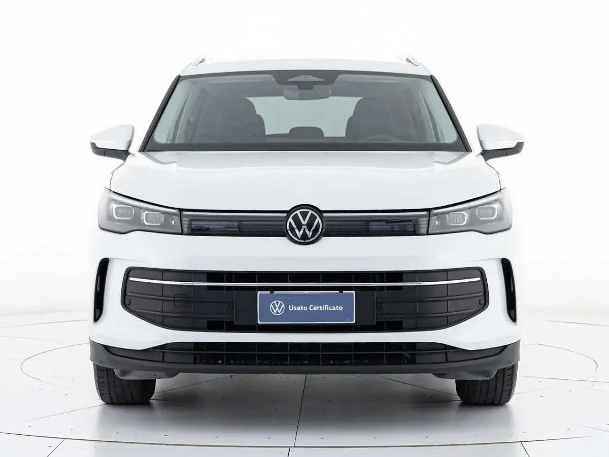 Usata VW Tiguan Edition 150 CV (110 kW) 2024 Bianco SUV