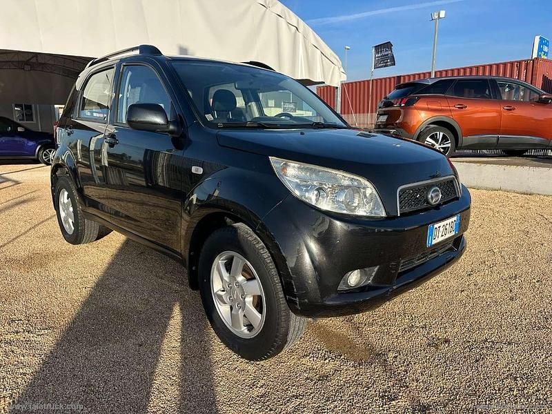 Usata Daihatsu Terios 105 CV (77 kW) 2009 Other SUV