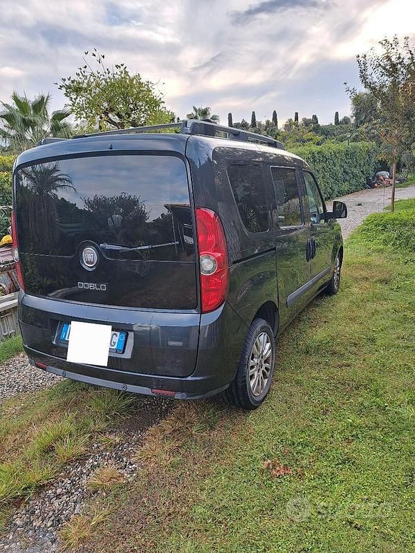 Usata Fiat Doblò 2010 Nero Monovolume