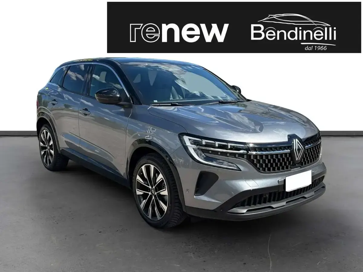 Usata Renault Austral Techno 200 CV (147 kW) 2023 Grigio SUV