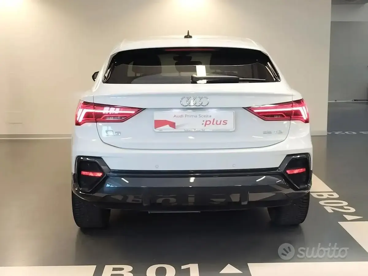 Usata Audi Q3 Business Plus 150 CV (110 kW) 2020 Bianco SUV