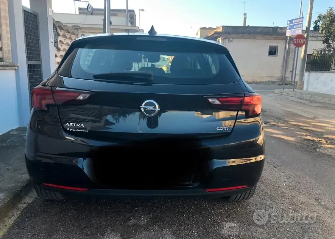Usata Opel Astra 136 CV (100 kW) 2015 Nero Berlina