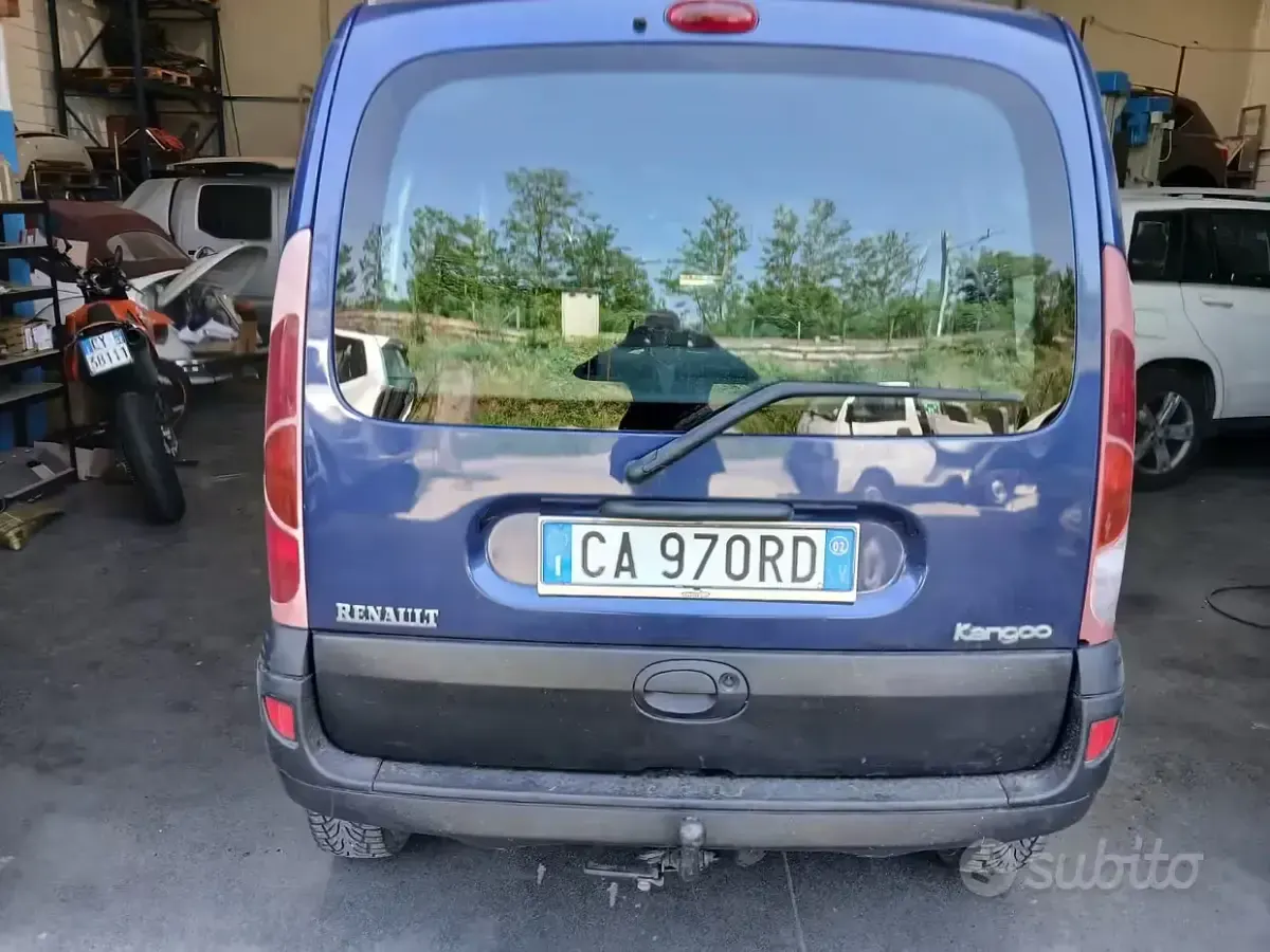 Usata Renault Kangoo 95 CV (69 kW) 2002 Blu Monovolume