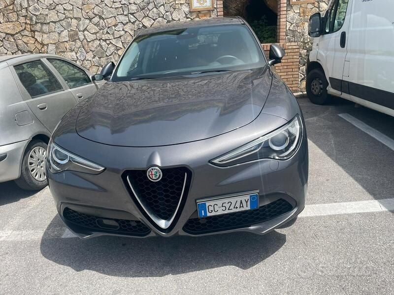 Usata Alfa Romeo Stelvio Business 190 CV (139 kW) 2020 Grigio SUV