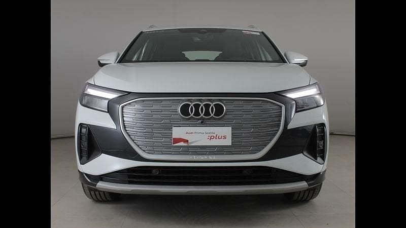Usata Audi Q4 e-tron Advanced Plus 158 kW (215 CV) 2023 Bianco SUV