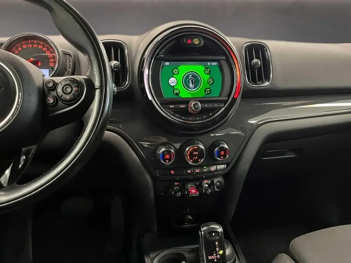 Usata Mini One D 116 CV (85 kW) 2018 Bianco Utilitaria