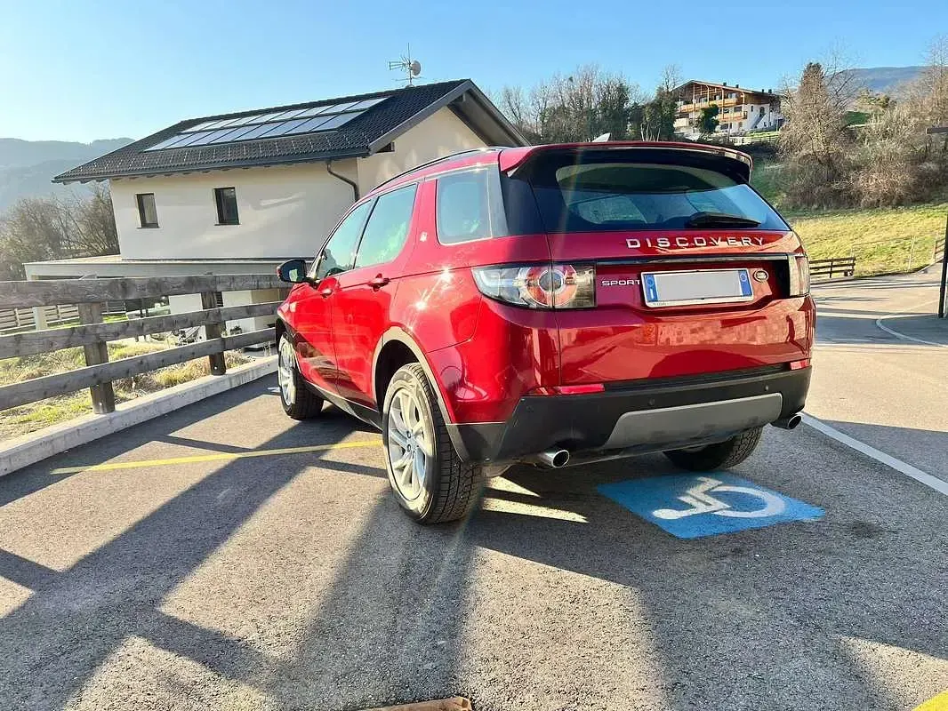 Usado Land Rover Discovery Sport Pure 150 HP (110 kW) 2018 Vermelho SUV