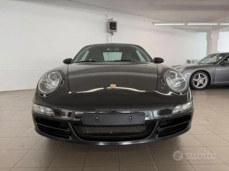 Usata Porsche 911 Carrera 4 Cabriolet 325 CV (239 kW) 2006 Other Cabrio