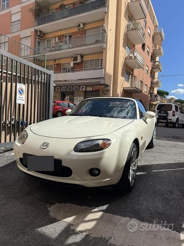 Usata Mazda MX5 Emotion 160 CV (117 kW) 2007 Bianco Cabrio