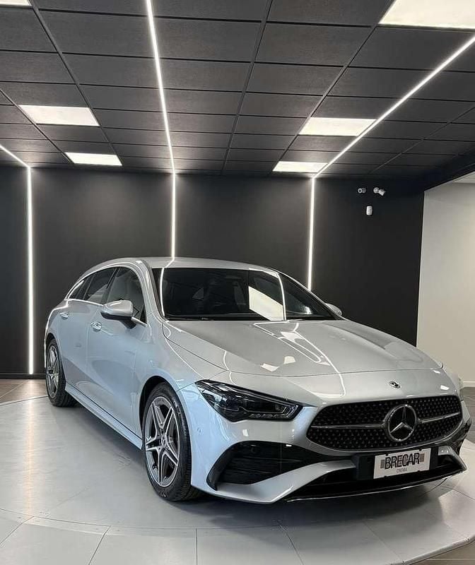 Usata Mercedes CLA200 Shooting Brake AMG 163 CV (119 kW) 2024 Grigio Station wagon