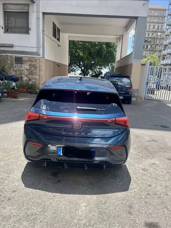 Usata Cupra Born e-Boost 77 kW (105 CV) 2023 Utilitaria