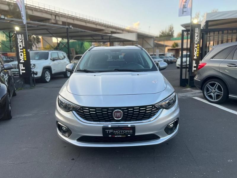 Usata Fiat Tipo Lounge 120 CV (88 kW) 2018 Argento Station wagon