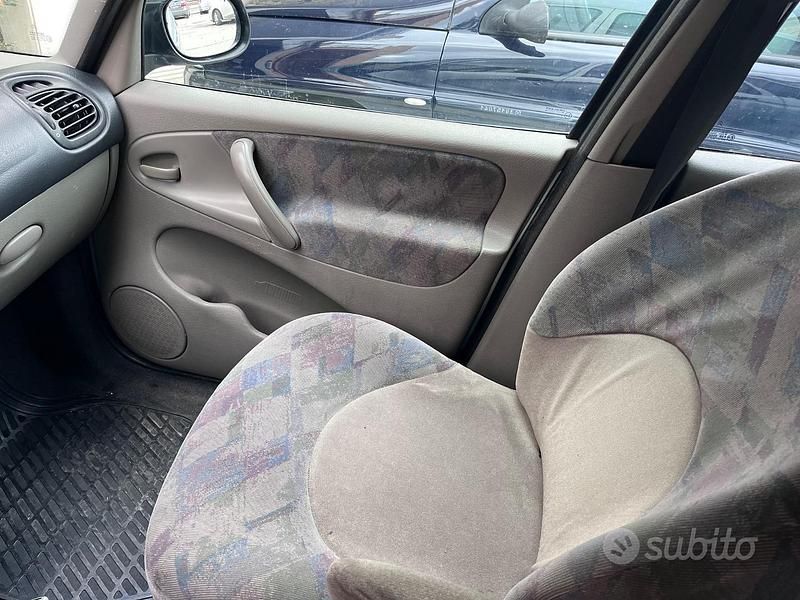 Usata Citroën Xsara Picasso 88 CV (64 kW) 2002 Monovolume