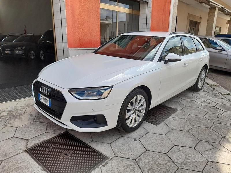 Bianco Usata 2021 Audi A4 Business Station wagon | 17.900 € (Super prezzo) - Immagine 1/4