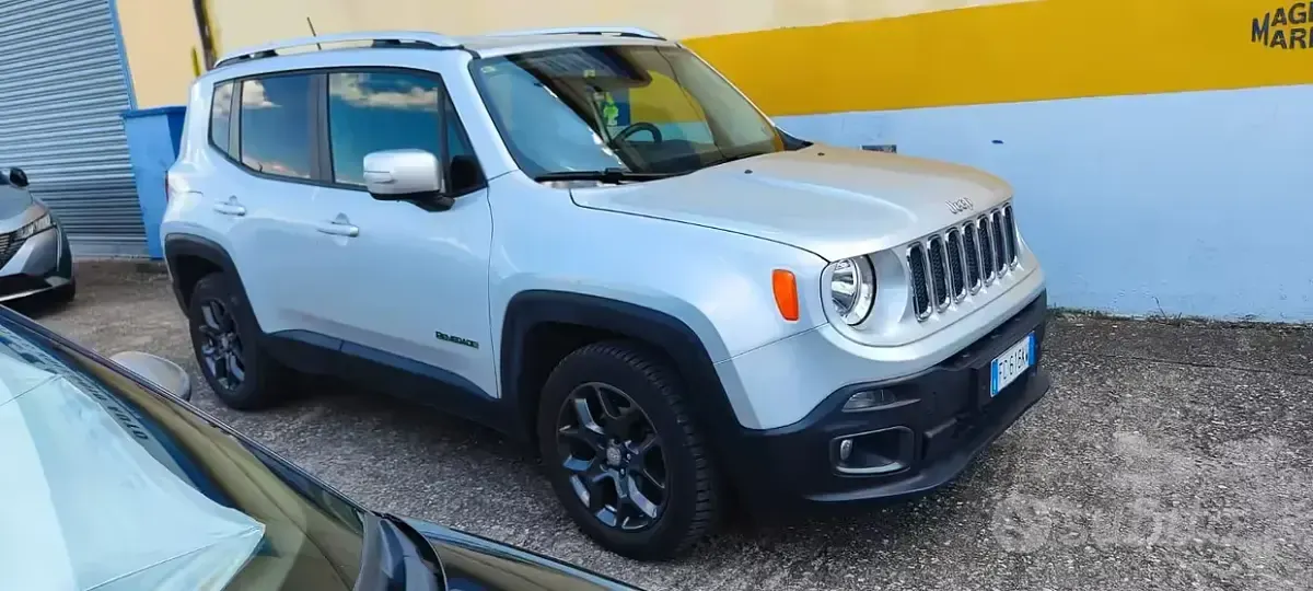 Usata Jeep Renegade Limited 120 CV (88 kW) 2016 Grigio SUV