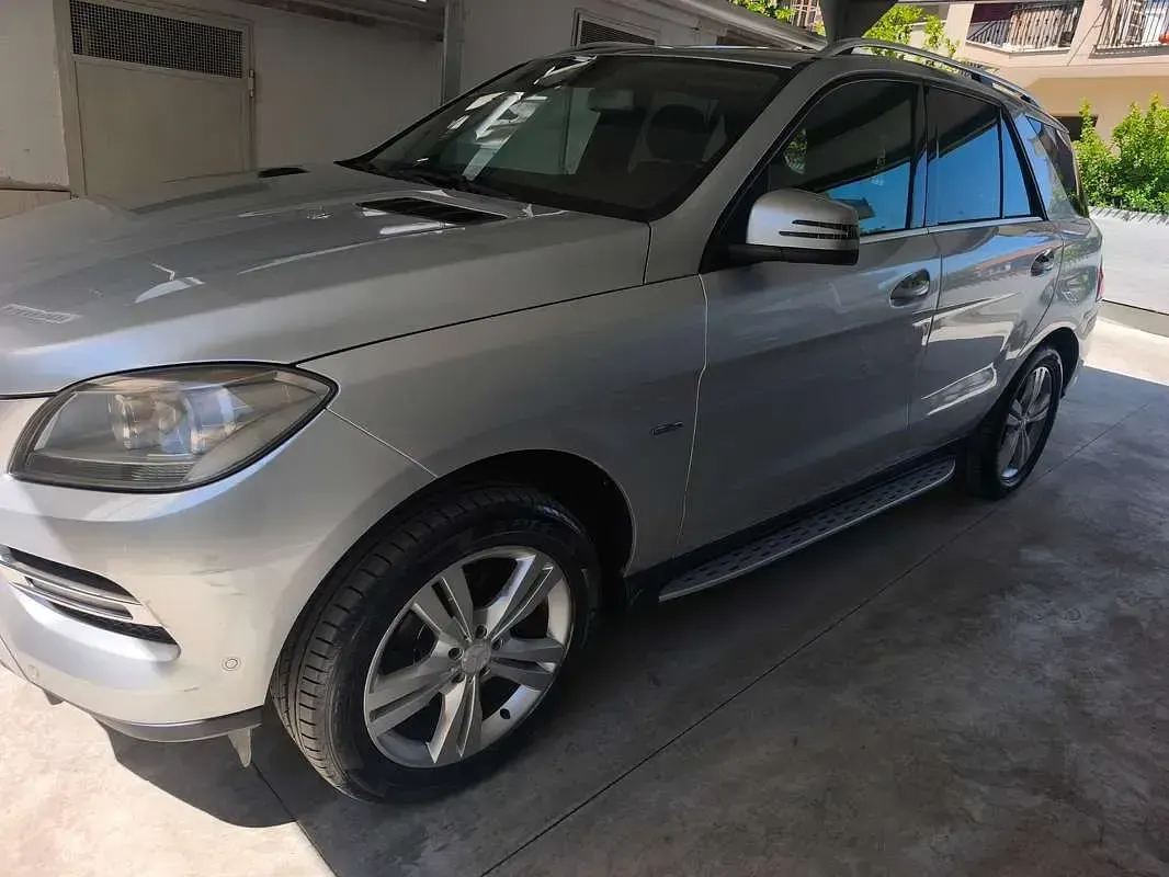 Usata Mercedes ML250 Premium 204 CV (150 kW) 2012 Grigio SUV