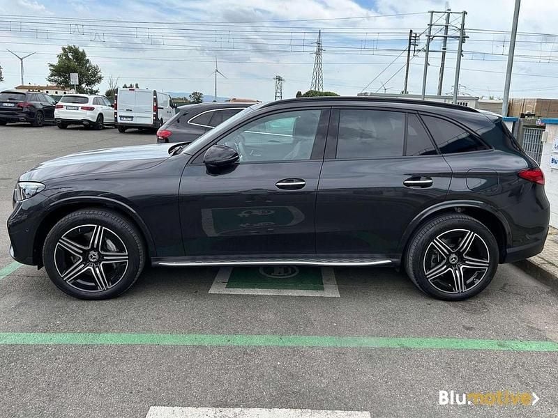 Usata Mercedes GLC300e AMG Line Premium Plus 197 CV (144 kW) 2023 Nero Station wagon