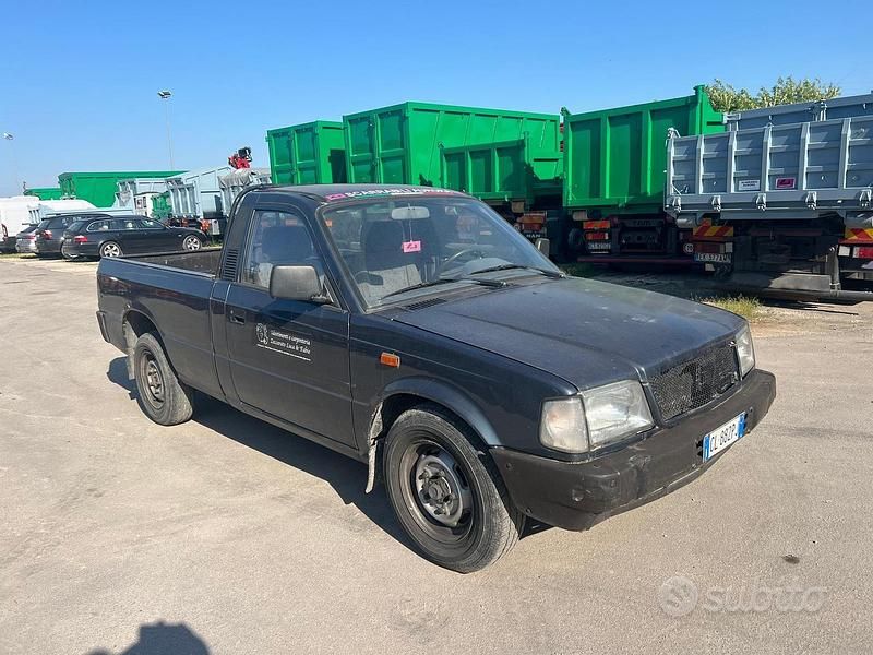 Usata Tata Telcoline 88 CV (64 kW) 2004 Nero SUV