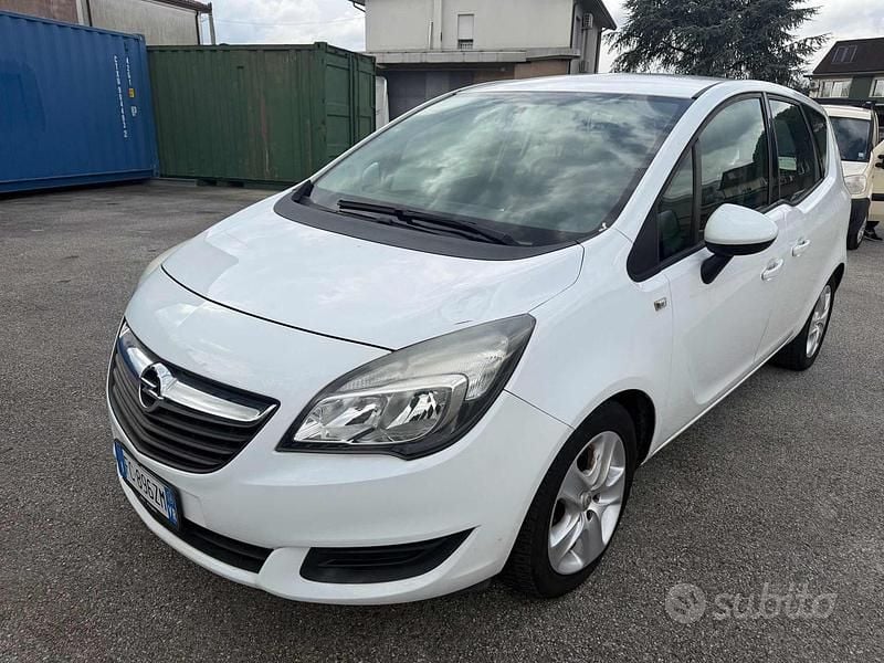 Usata Opel Meriva Cosmo 120 CV (88 kW) 2016 Bianco Monovolume
