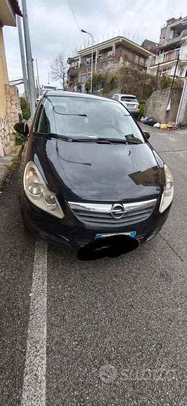 Usata Opel Corsa 75 CV (55 kW) 2006 Nero Utilitaria