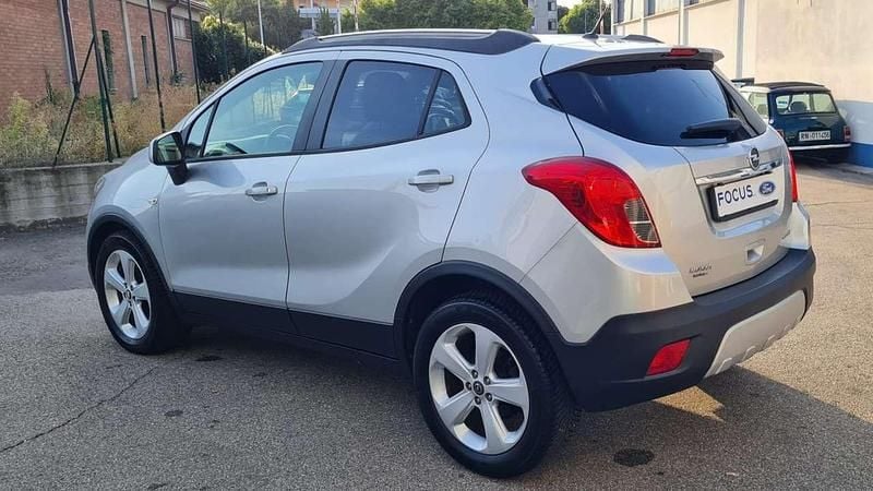 Usata Opel Mokka Cosmo 131 CV (96 kW) 2014 Bianco SUV