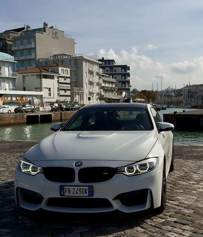 Usata BMW M4 Sport Line 431 CV (317 kW) 2015 Coupé
