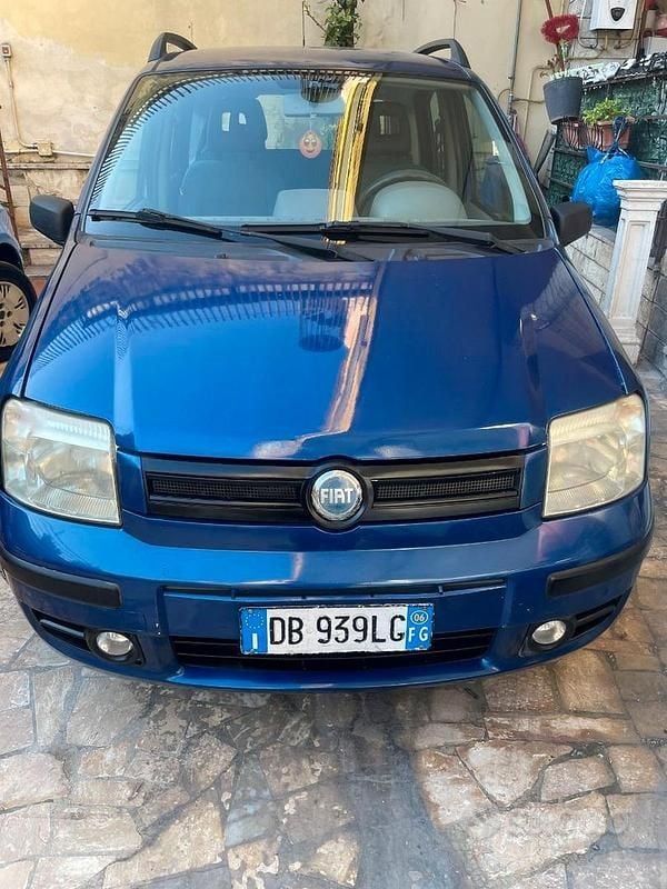 Usata Fiat Panda 70 CV (51 kW) 2006 Blu Utilitaria