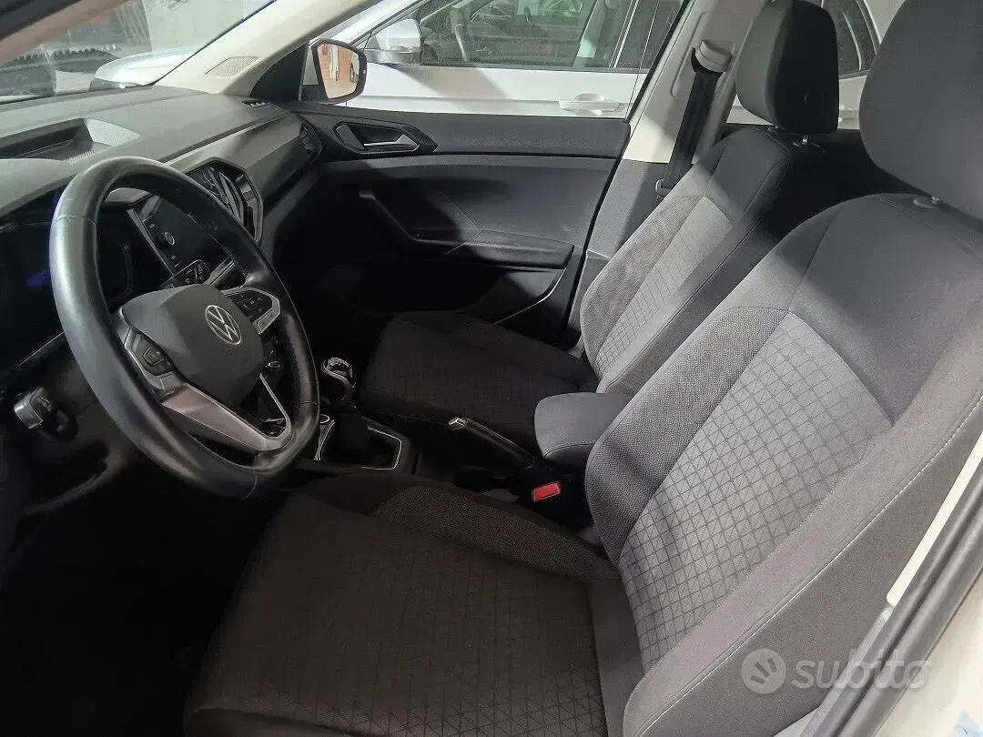 Usata VW T-Cross Style 95 CV (69 kW) 2022 Grigio SUV