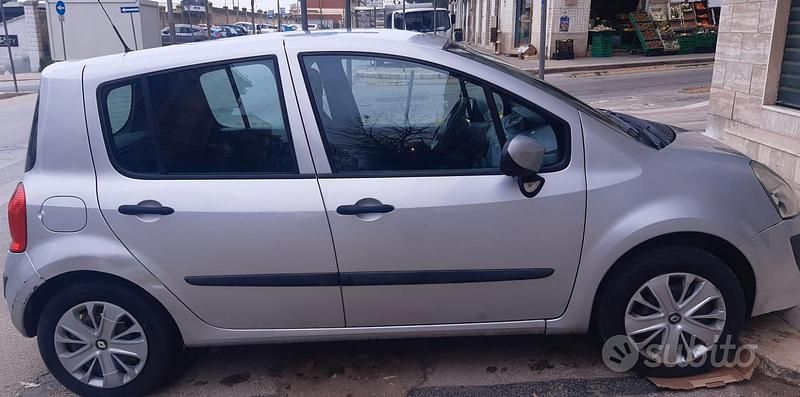 Usata Renault Modus 2008 Grigio Monovolume