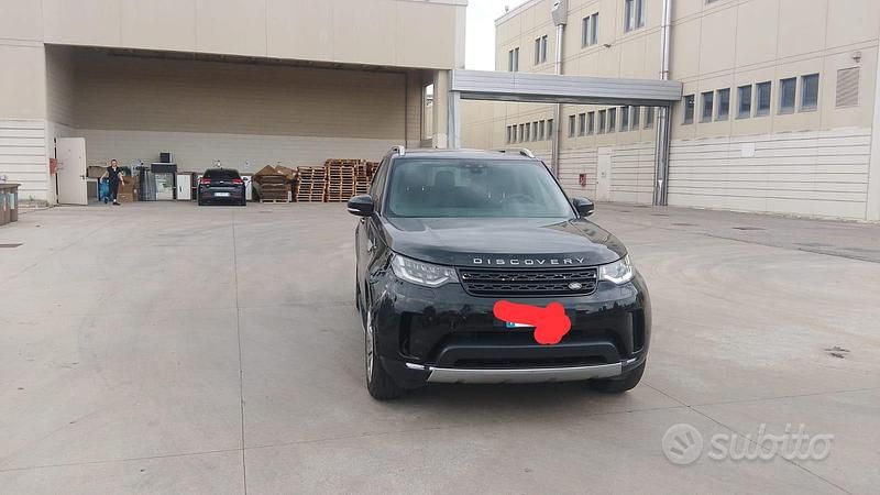 Usata Land Rover Discovery 5 HSE 241 CV (177 kW) 2017 Nero SUV