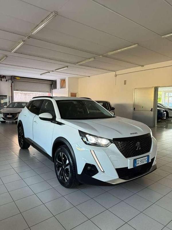 Bianco Usata 2020 Peugeot 2008 Allure SUV | 13.990 € (Ottimo prezzo) - Immagine 1/4