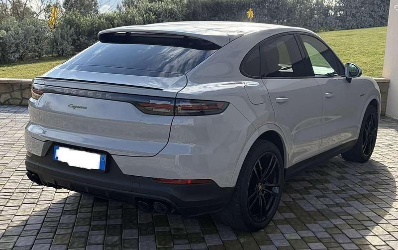 Usata Porsche Cayenne Coupe Platinum Edition 340 CV (250 kW) 2022 Coupé