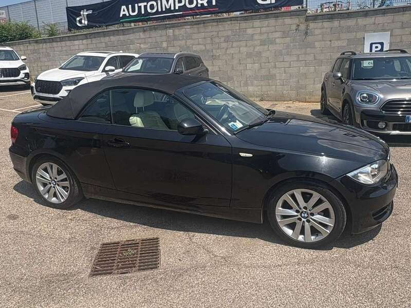 Usata BMW 118 Cabriolet 143 CV (105 kW) 2009 Nero Cabrio