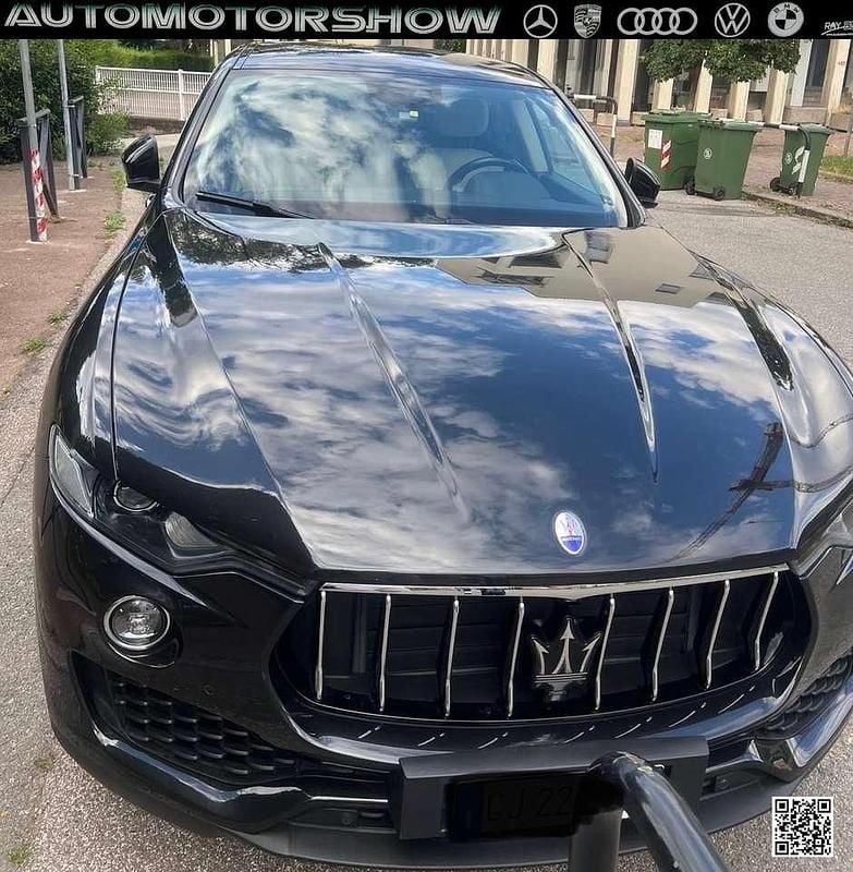 Usata Maserati Levante 430 CV (316 kW) 2016 Nero mat. SUV