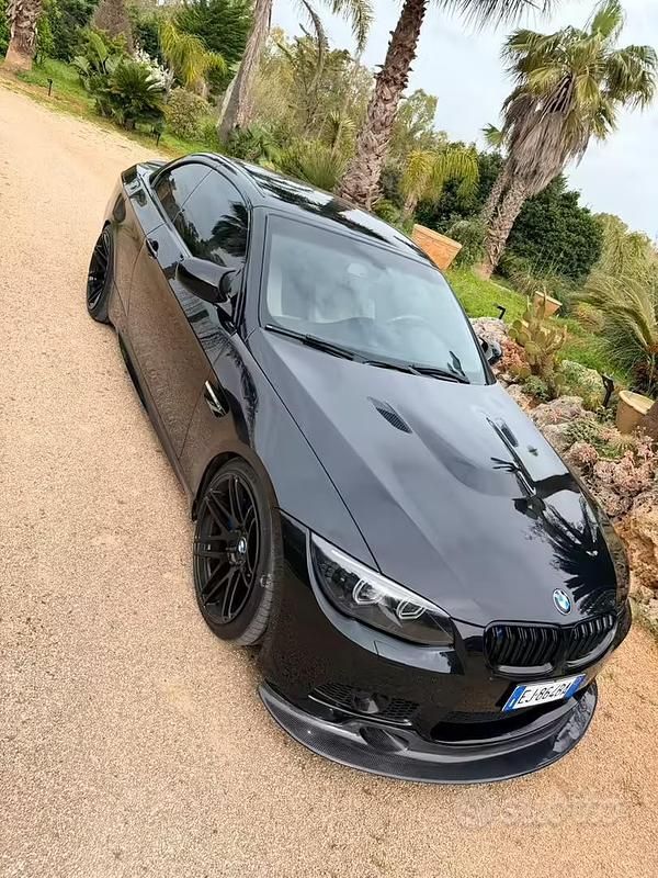 Usata BMW 330 Cabriolet M Sport 245 CV (180 kW) 2011 Nero Cabrio
