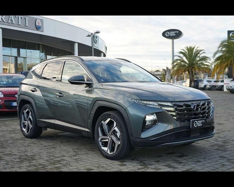 Usata Hyundai Tucson 179 CV (131 kW) 2023 Verde met SUV