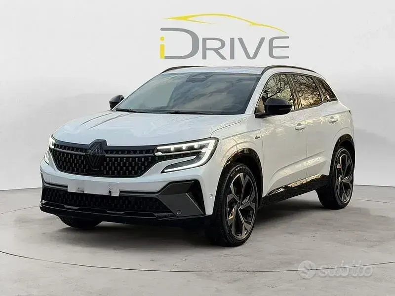 Usata Renault Austral Iconic 130 CV (95 kW) 2025 Bianco SUV