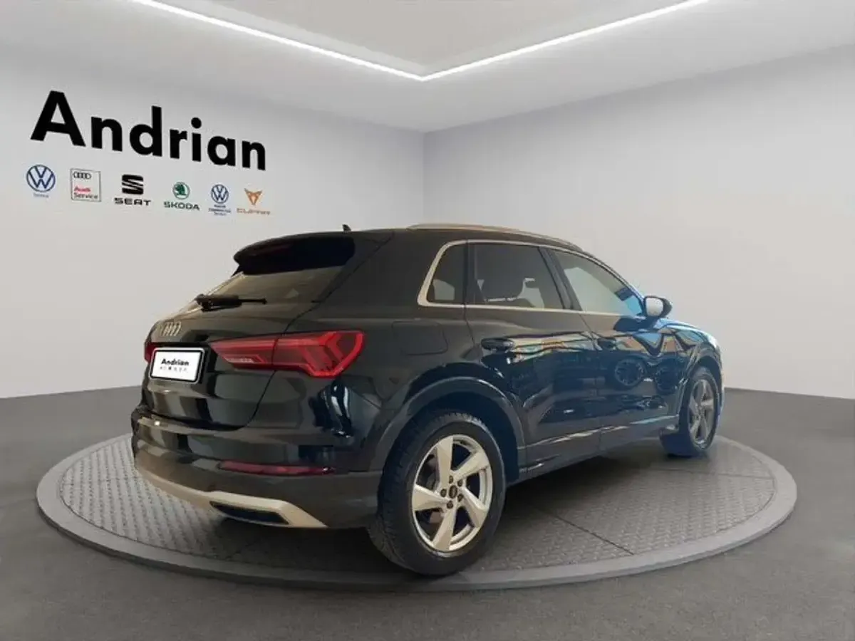 Usata Audi Q3 Advanced 150 CV (110 kW) 2023 Nero SUV