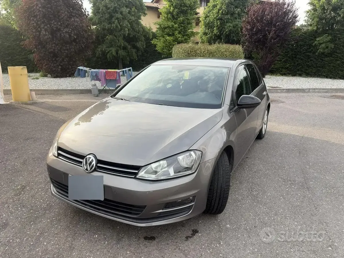Usata VW Golf VII Comfortline 110 CV (80 kW) 2015 Grigio Berlina