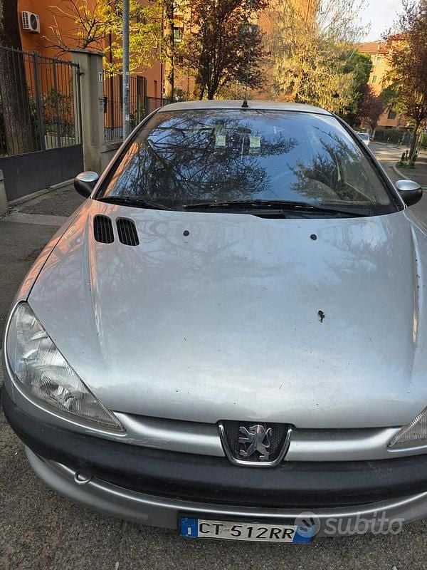 Usata Peugeot 206 2001 Grigio Berlina