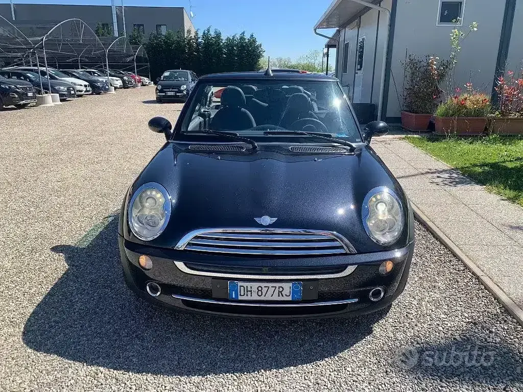 Usata Mini Cooper S Cabriolet 116 CV (85 kW) 2007 Nero Cabrio
