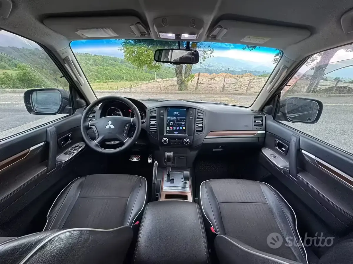 Usata Mitsubishi Pajero 200 CV (147 kW) 2013 Nero SUV