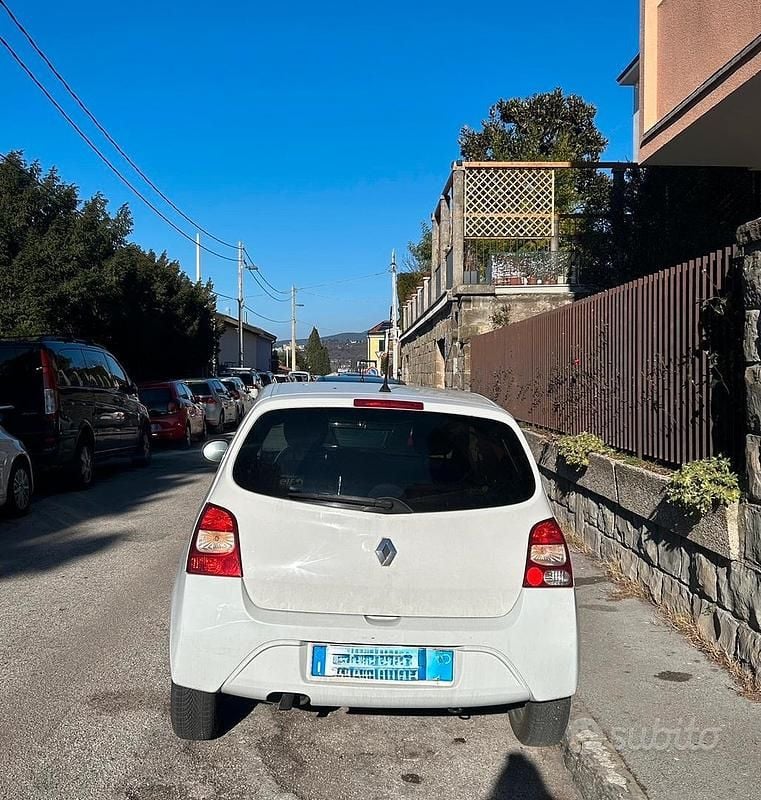 Usata Renault Twingo 75 CV (55 kW) 2010 Utilitaria
