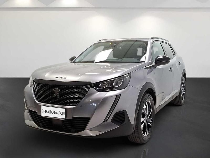 Usata Peugeot 2008 Allure 102 CV (75 kW) 2022 Grigio SUV