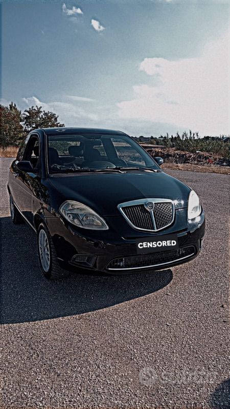 Usata Lancia Ypsilon 60 CV (44 kW) 2007 Nero Utilitaria